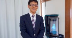 现代人的寂寞与自怜！日本男生与虚拟偶像结婚